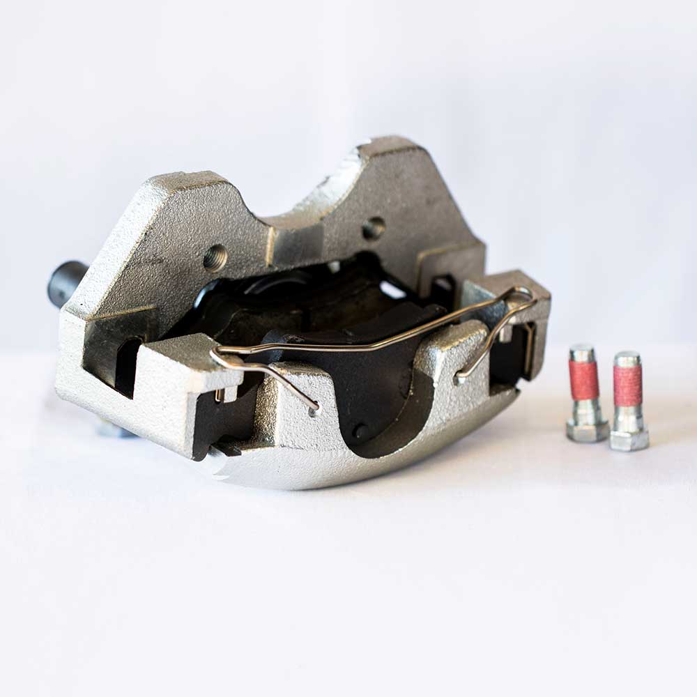 Replacement Brake Caliper with Pads (Passenger's Side)