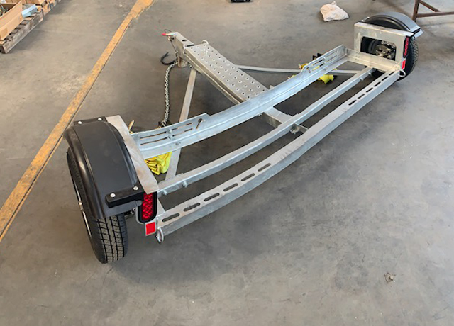 Car dolly used tow Tow Dolly