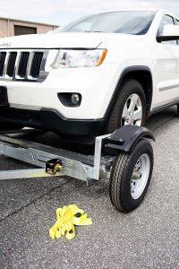 Read more about the article How to Load A Car on A Tow Dolly